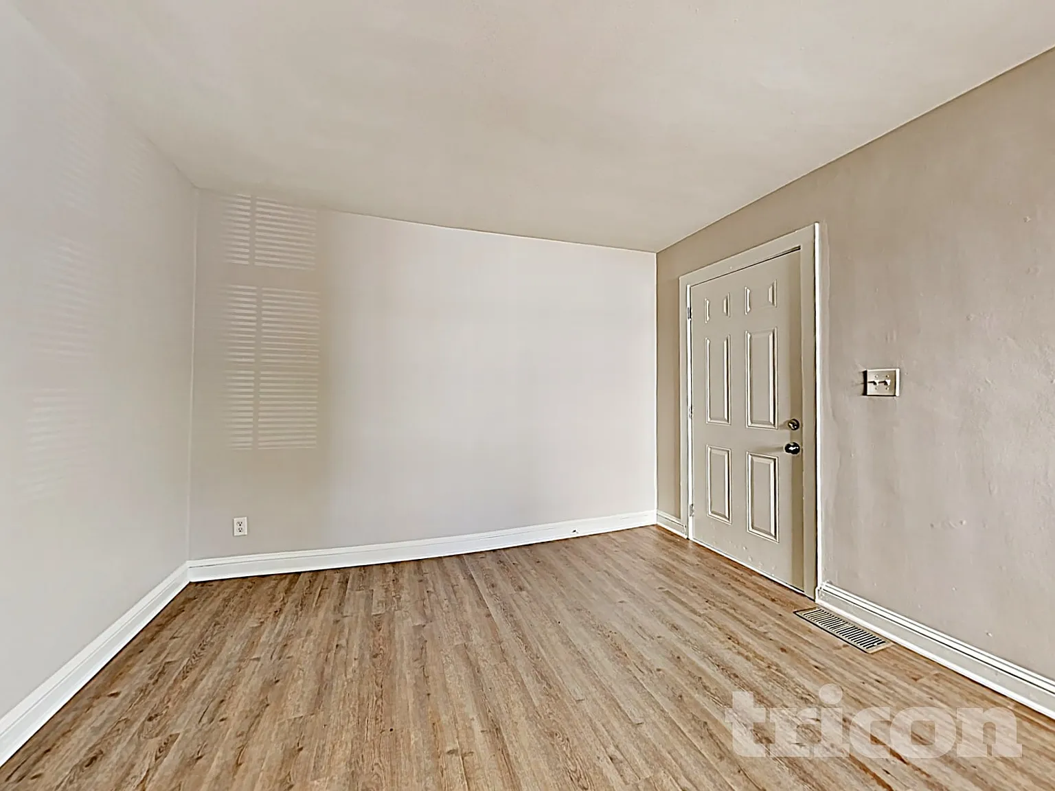 1737 Dunkirk Drive Charlotte NC — Photo 4