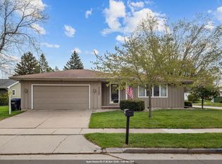 3300 N Rankin St, Appleton, WI 54911