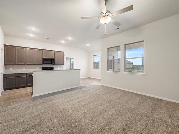3rd image of 1018 Brahma Cir