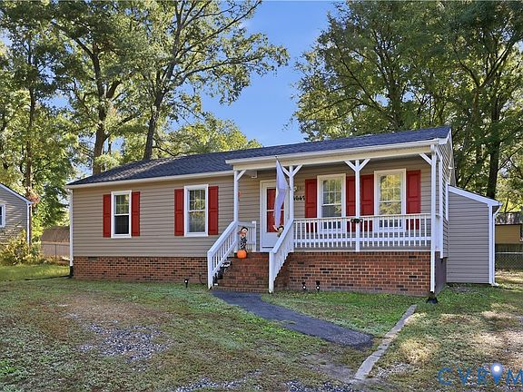 2nd image of 4647 Twelveoaks Rd