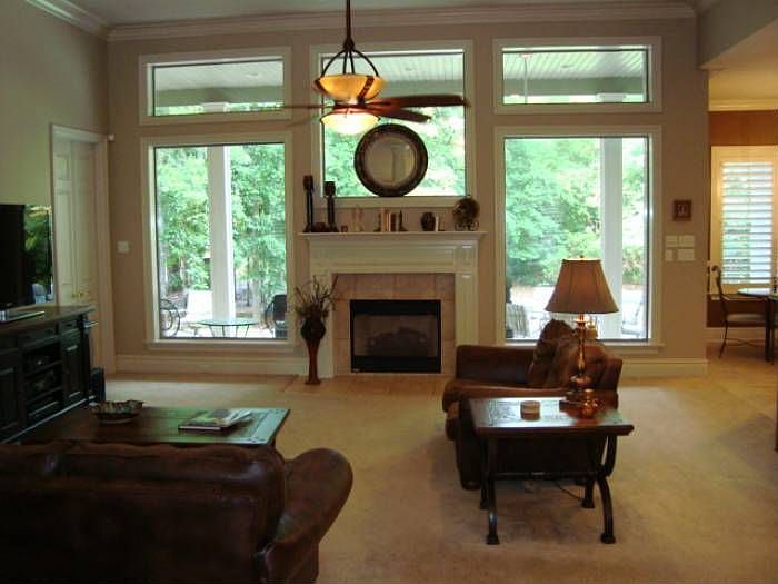 Den/Family/Great Room