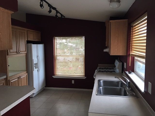 2nd image of 621 Mount Diablo Dr