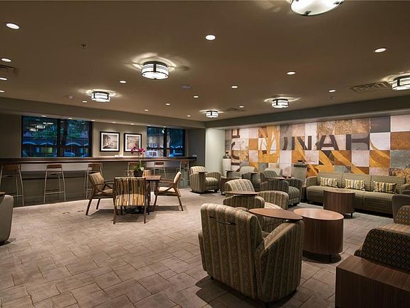 5th image of 330 Las Colinas Blvd E