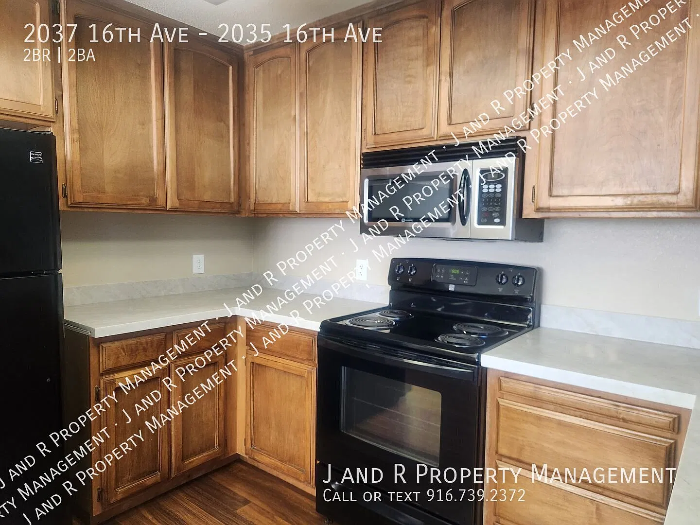 2 bed near land park — Photo 2