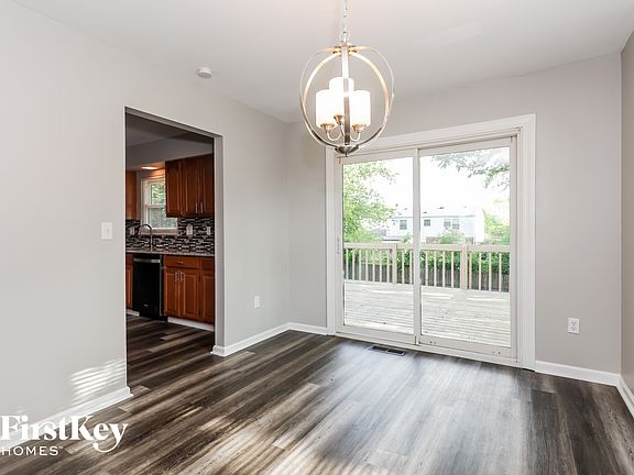 4th image of 4287 Honeybrook Ave