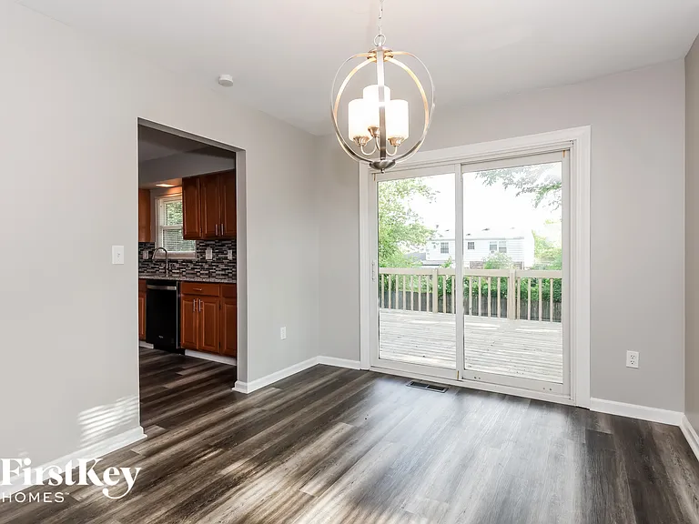 4287 Honeybrook Ave — Photo 4
