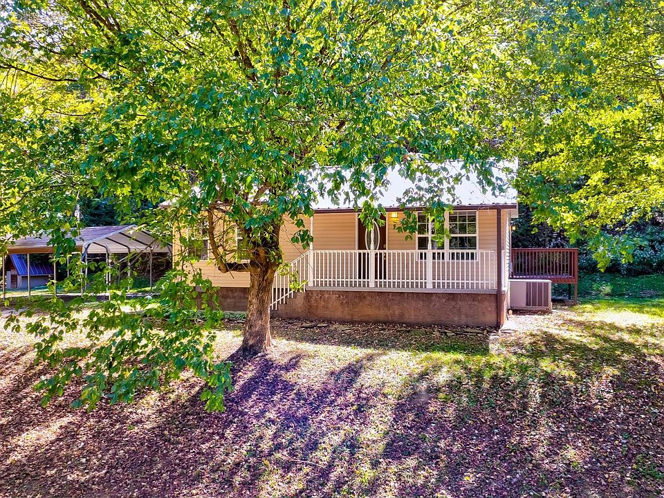 1st image of 1347 Deer Trail Way