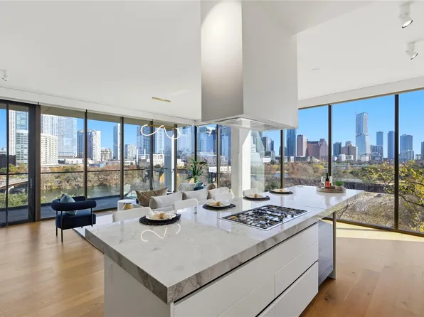 1211 W Riverside Dr W #6B, Austin, TX 78704