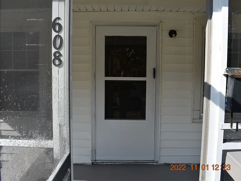 608 N 16th St — Photo 1