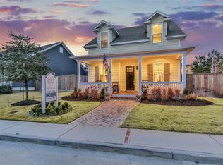 18 Red Harper Dr, Spring, TX 77389