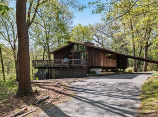 16 Belvedere Rd, Boxford, MA 01921