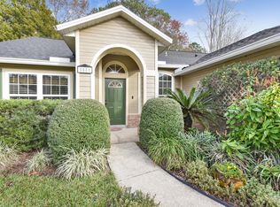 1551 Marble Lake Dr, Jacksonville, FL 32221