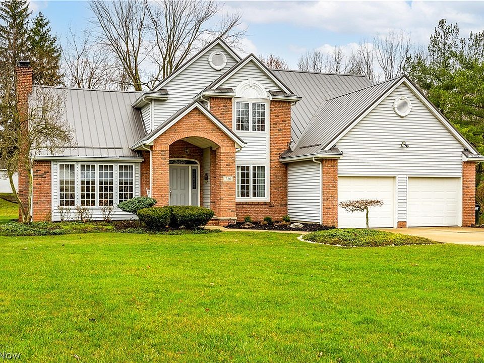 1st image of 720 Willow Creek Dr