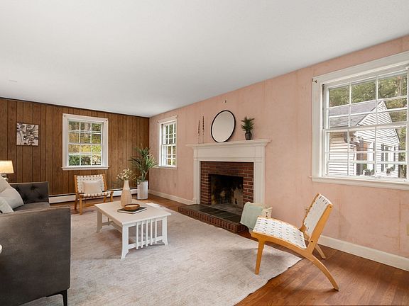 2nd image of 30 Hackensack Rd