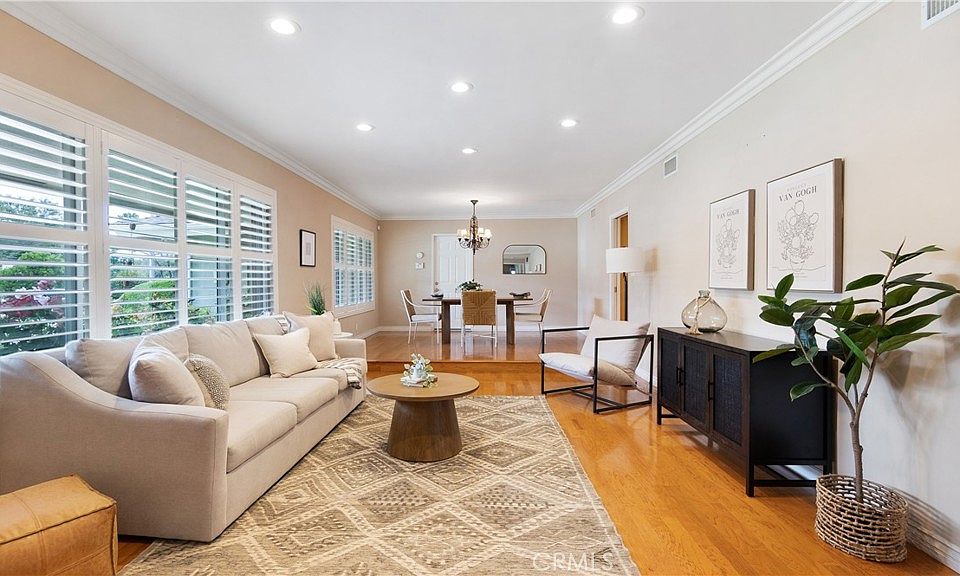 1st image of 1038 S Magnolia Ave
