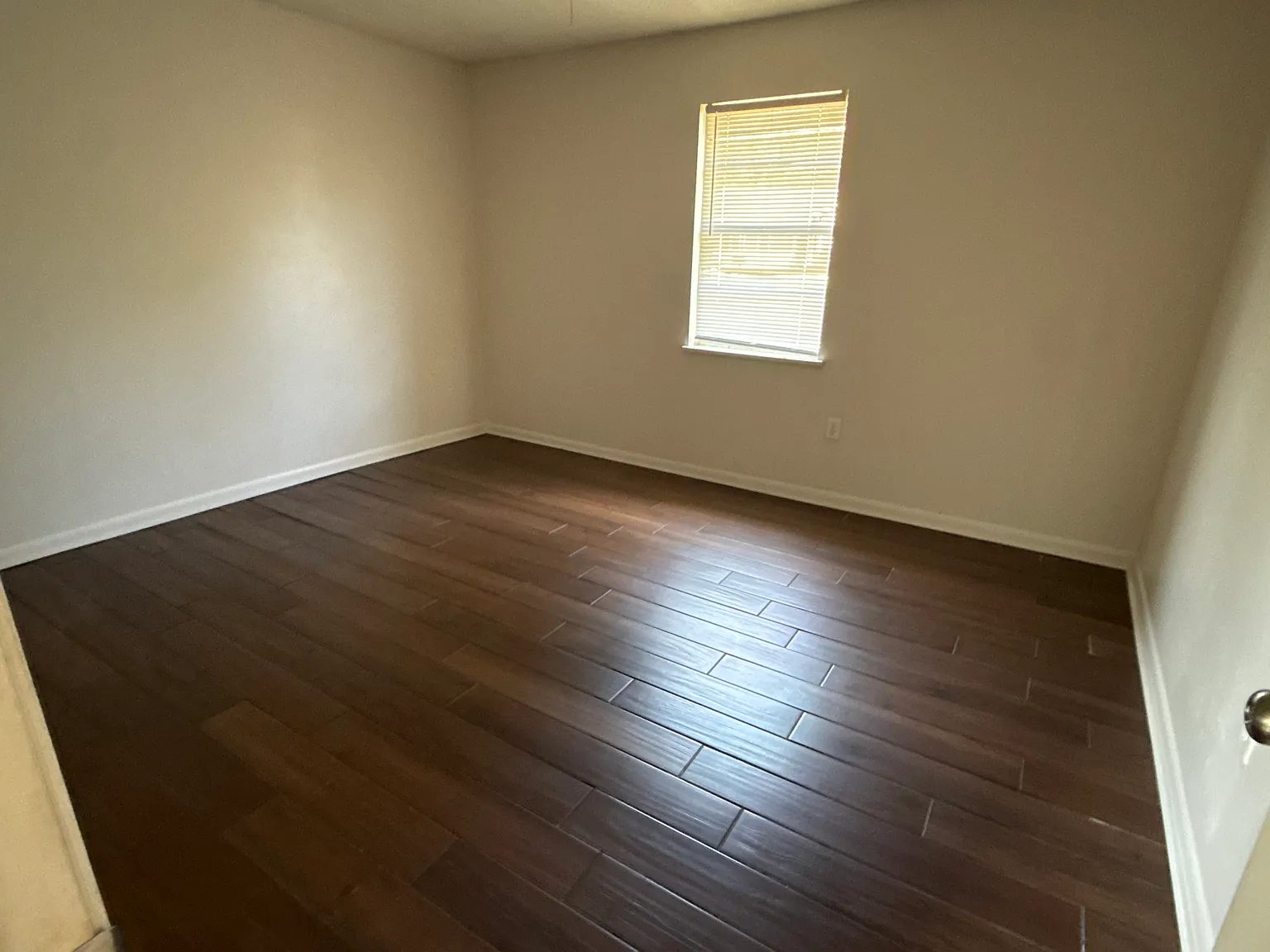 2 bed, 825 sqft, $850 — Photo 3