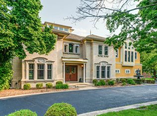 2426 Lexington Dr, Long Grove, IL 60047