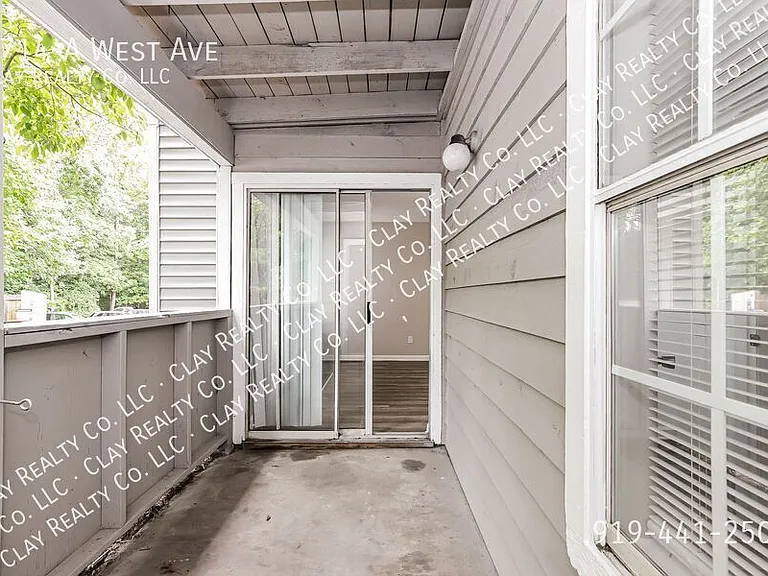 3714A West Ave — Photo 12