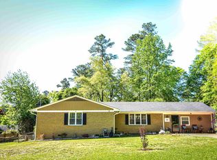 208 Hillandale Dr, Griffin, GA 30224