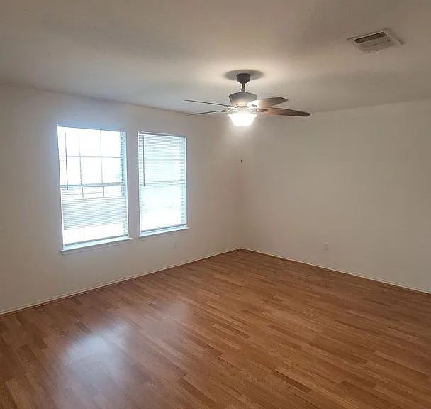9213 Bellgrove Ct — Photo 24
