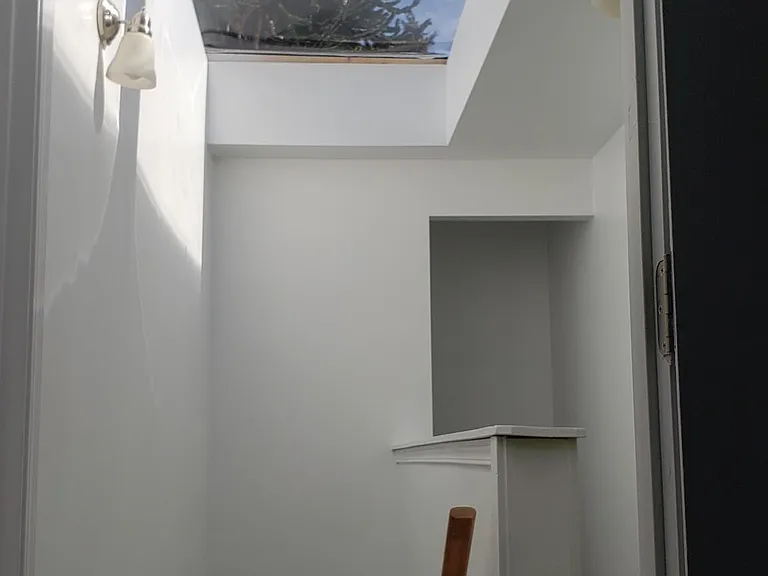 1034 NE 102nd St — Photo 8