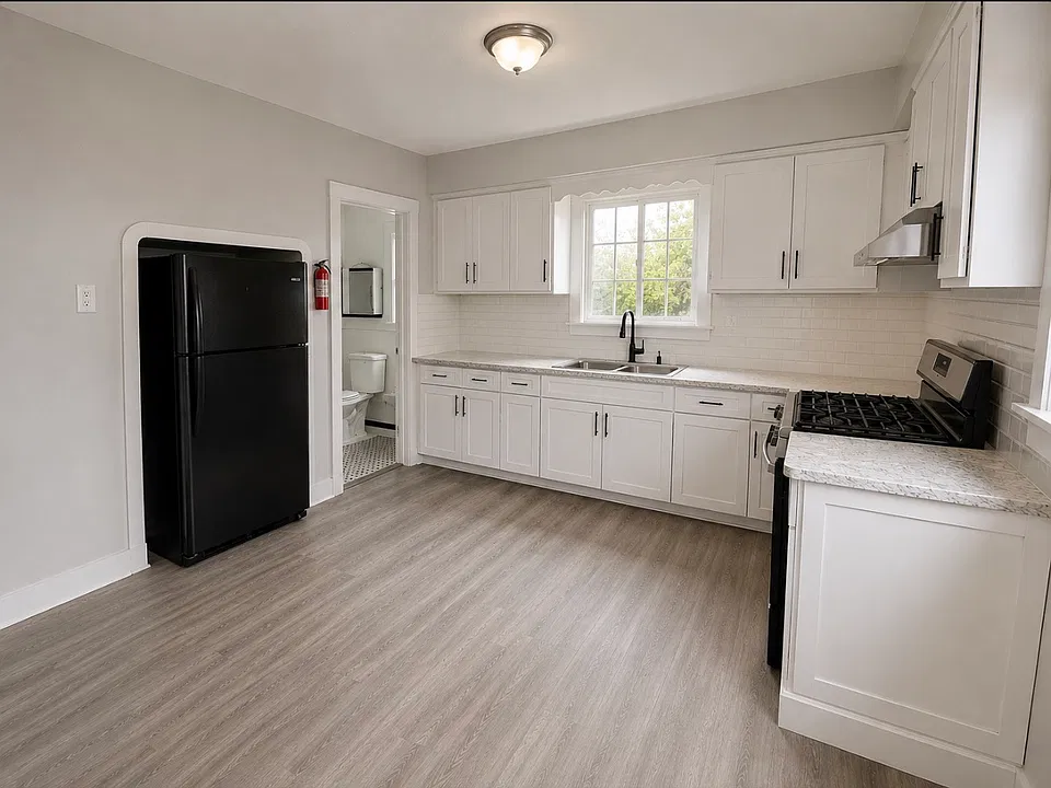116 Earl St #1