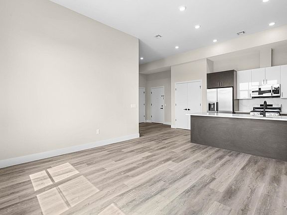 4th image of 70 Central Ave #Penthouse 3