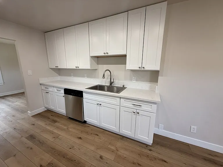 515 N Shelton St — Photo 4