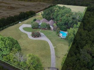 5010 Milam Rd, Mesquite, TX 75181