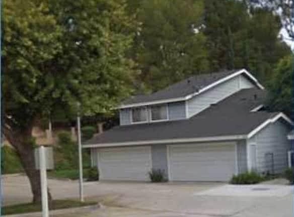 1st image of 1422 Hana St