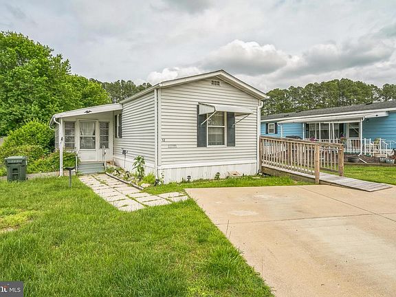 3rd image of 12 Curzon Ct