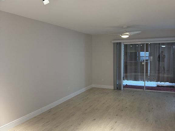 4th image of 1901 Courtyard Way APT 102
