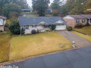 1601 Valley View Dr, Malvern, AR 72104