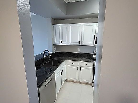3rd image of 5691 Bentgrass Dr