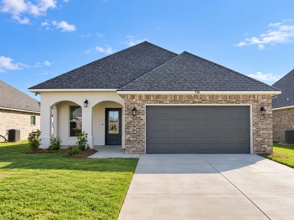 738 Crewe Ln, Bossier City, LA 71111