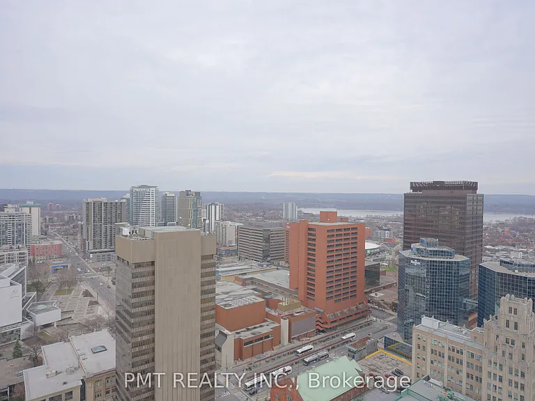 75 James St S #3101 — Photo 26