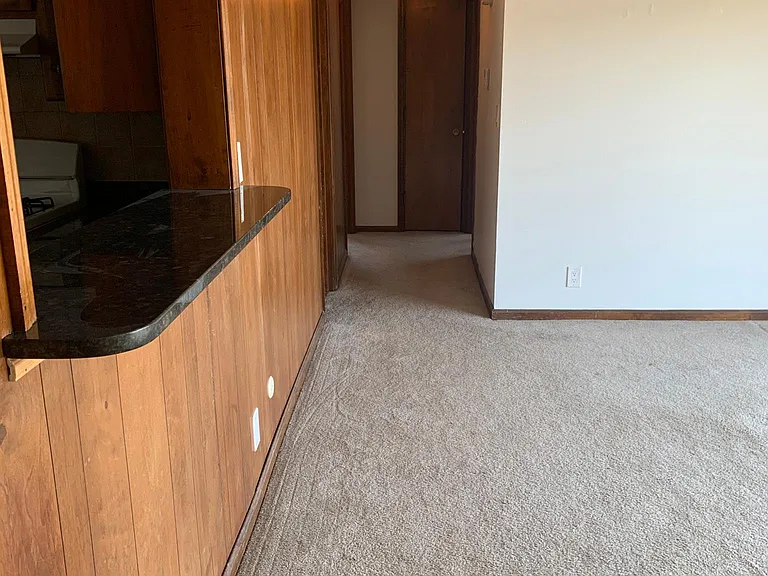 4942 Grand Ave #10 — Photo 8