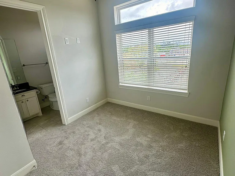 3351 Kilgore St — Photo 28