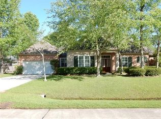 231 Carmel Dr, Mandeville, LA 70448