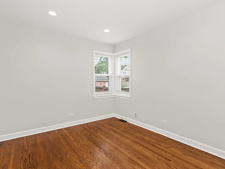 7254 N Osceola Ave — Photo 8