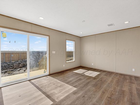 5th image of 2680 Avery Rd