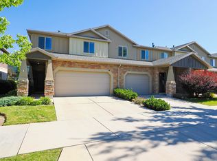 948 Village Bend Ln, Midvale, UT 84047