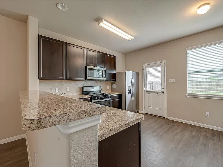 17219 Quiet Song Ct — Photo 13
