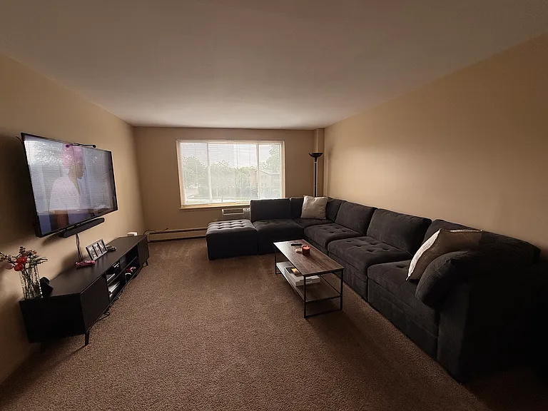 1375 Rebecca Dr #304 — Photo 9