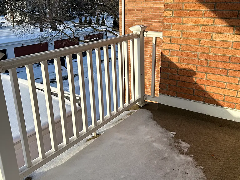 2411 East Ave #5 — Photo 16