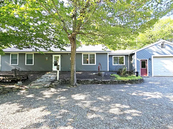 17 Ginger Lane, Farmingdale, ME 04344