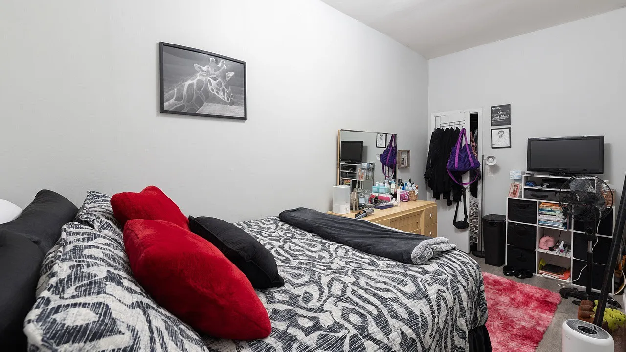 1 bed, 1.0 bath, $2,250 — Photo 4