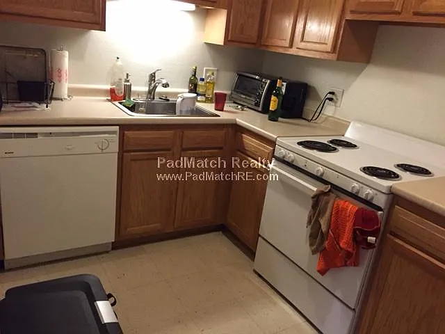 310 Tappan St #5A — Photo 1