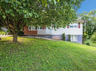 295 Unaka Dr, Mosheim, TN 37818