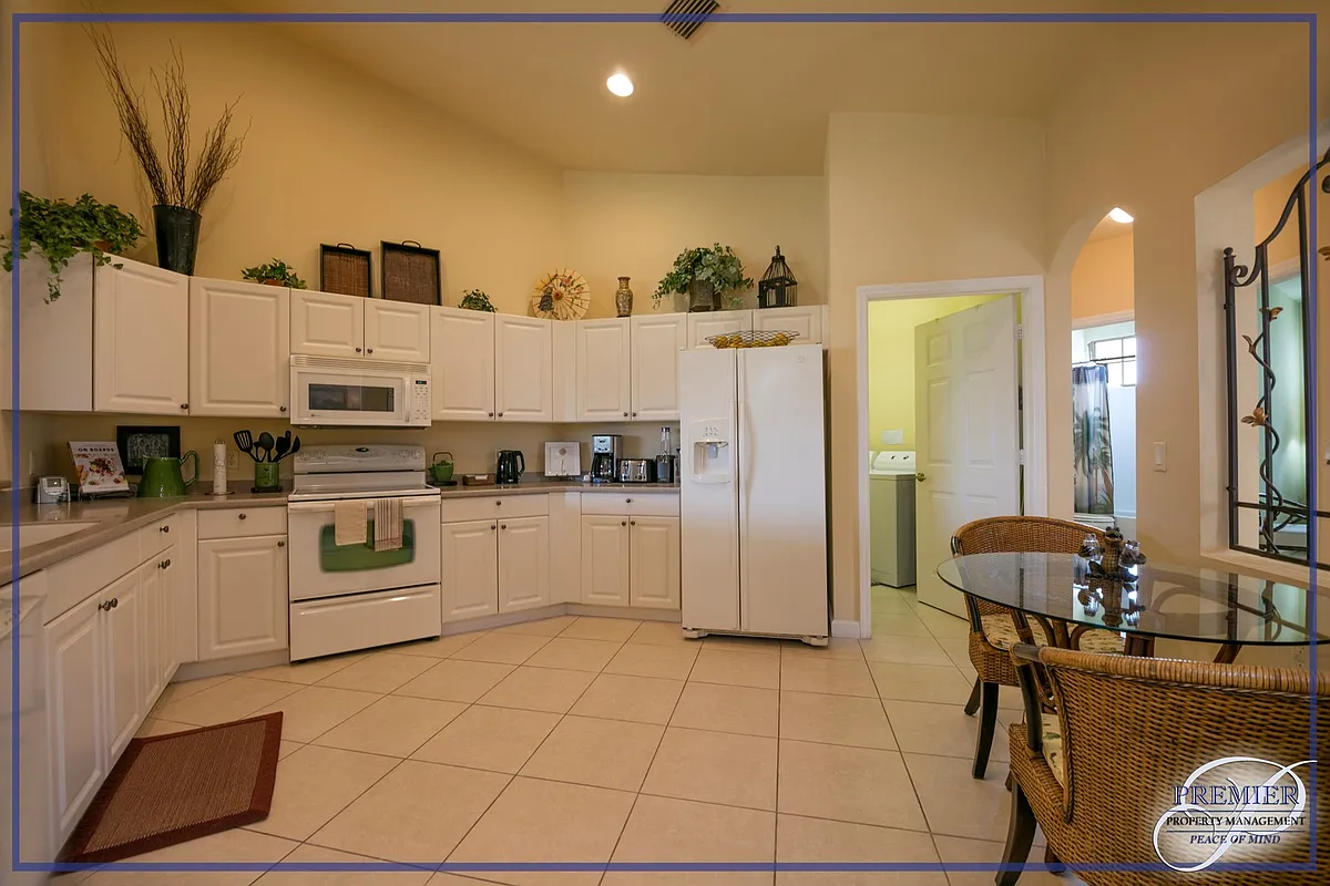 Building Photo - 3048 Horizon Ln #1104